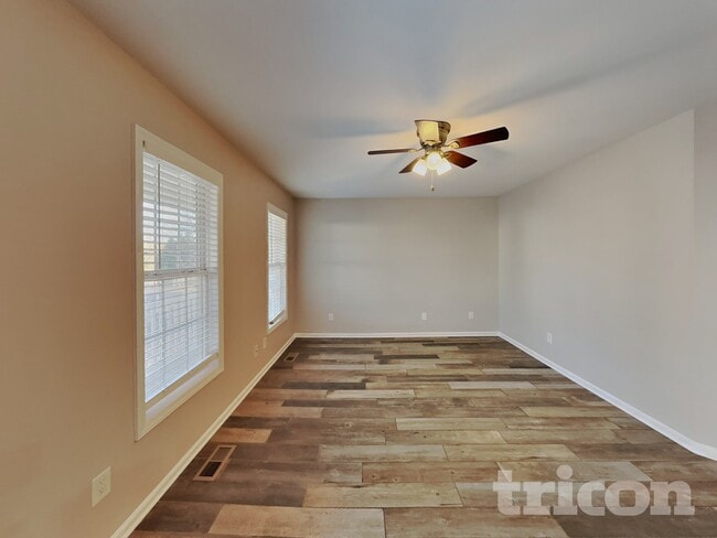 1117 Woodbriar St in Clayton, NC - Building Photo - Building Photo