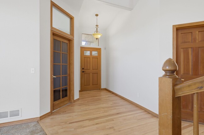 498 W Prestwick Way in Castle Rock, CO - Building Photo - Building Photo