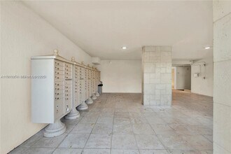 14500 SW 88th Ave in Palmetto Bay, FL - Building Photo - Building Photo