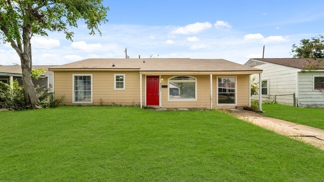 property at 3112 Grant St