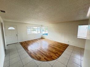 647 Newport Ave in Grover Beach, CA - Building Photo - Building Photo