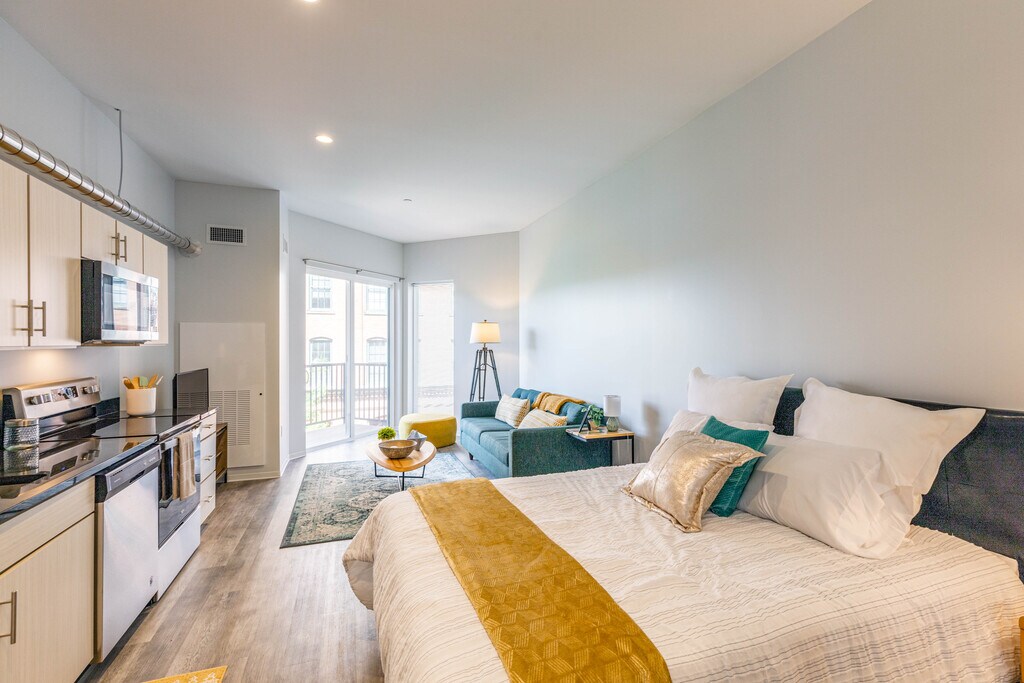 Helm on the Allegheny Pittsburgh, PA Apartments