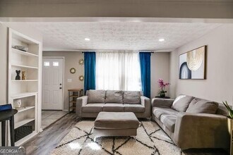 6413 Wedgewood Trce in Tucker, GA - Building Photo - Building Photo