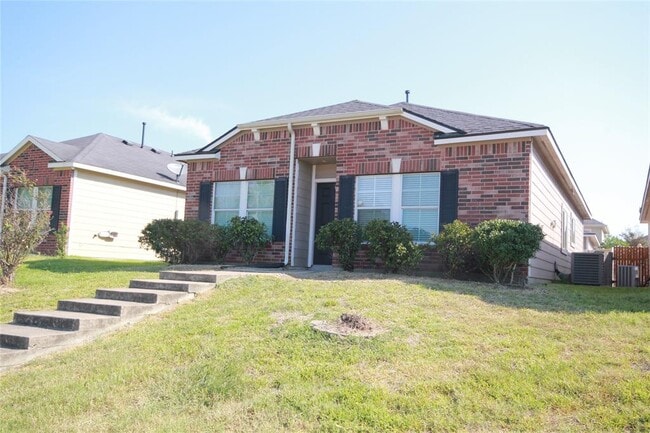 6111 Settlers Lake Cir E