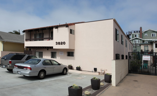 3820 3rd Ave in San Diego, CA - Building Photo - Building Photo