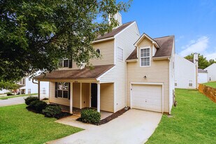 4014 Fifendrum Ln in Charlotte, NC - Building Photo