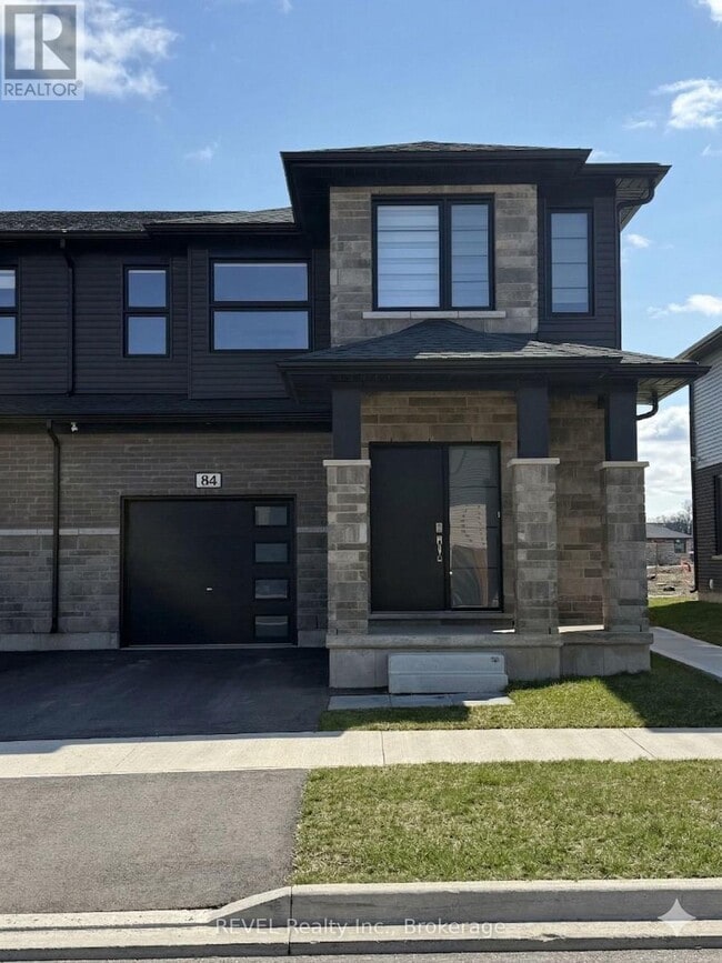 property at 84 Acacia Rd