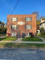 Godfrey Court Apartments in Philadelphia, PA - Building Photo