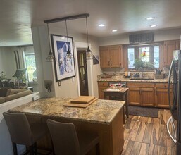 2319 California Ave in South Lake Tahoe, CA - Building Photo - Building Photo