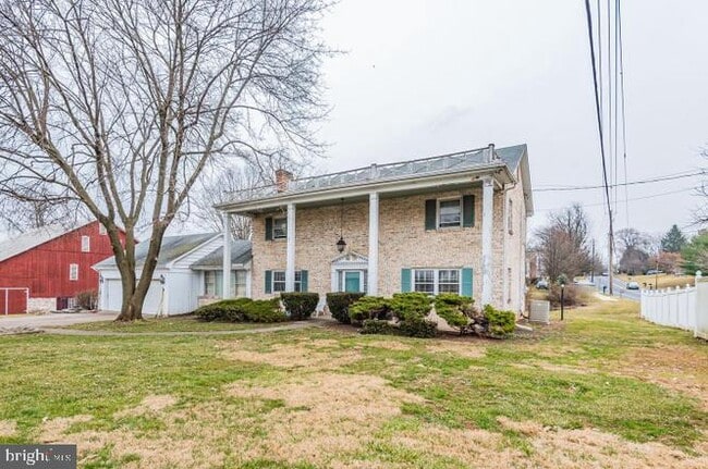 160 Spanglers Mill Rd in New Cumberland, PA - Building Photo - Building Photo