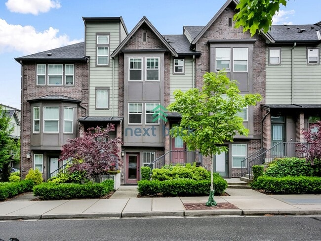 property at 972 NE Discovery Dr