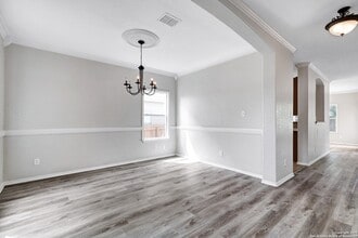 10511 Cosmos Canyon in Helotes, TX - Building Photo - Building Photo