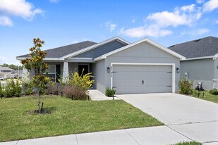 2172 Desert Rose Dr in Davenport, FL - Building Photo