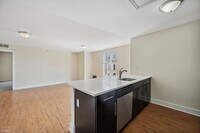 1620 Jefferson St photo'