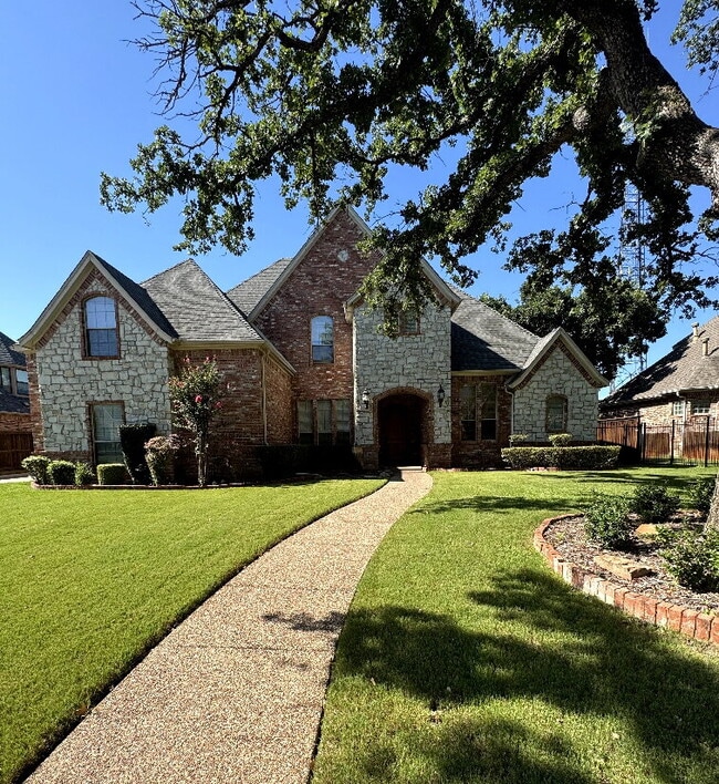property at 3229 Fannin Ln