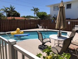 5111 NE 18th Ave, Unit 3 in Fort Lauderdale, FL - Building Photo