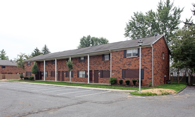 Courtright Lane Apartments in Columbus, OH - Building Photo - Building Photo