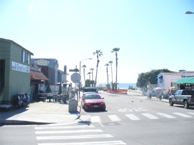 2147-49-51 Hermosa Ave. in Hermosa Beach, CA - Building Photo - Building Photo