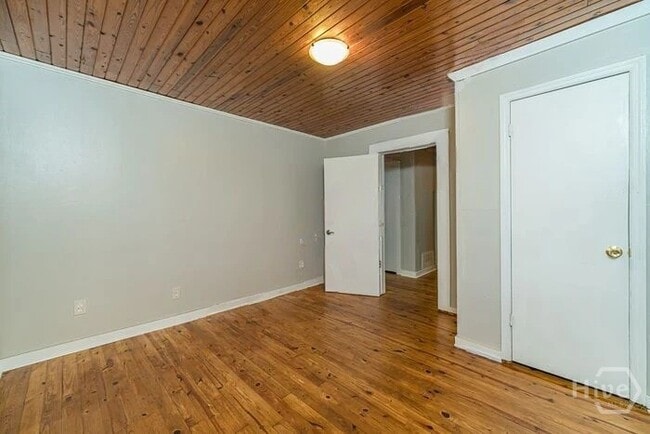 property at 1202 GA-124