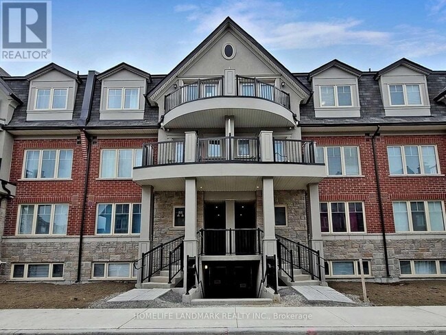 property at 15-15 Eaton Park Ln