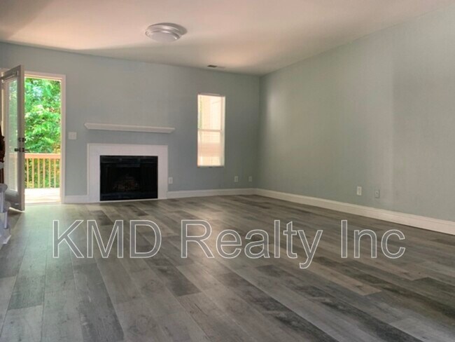 7332 Mdw Gln Dr in Mint Hill, NC - Building Photo - Building Photo