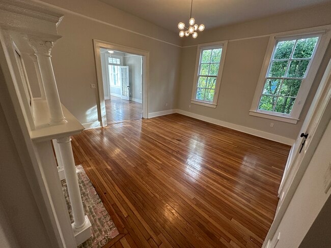 5520 Loyola Ave, Unit 1A