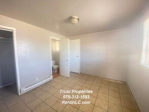 614 S Almendra St in Las Cruces, NM - Building Photo - Building Photo