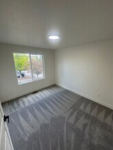 4433 Mankato St in Riverton, UT - Building Photo - Building Photo