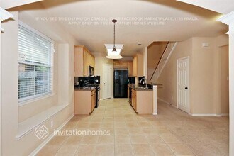 17115 Deaton Mill Dr in Houston, TX - Foto de edificio - Building Photo