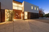 5 Kingswood Cir in Hillsborough, CA - Foto de edificio - Building Photo