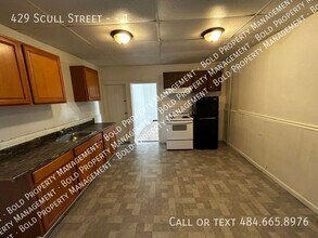 429 Scull St in Lebanon, PA - Foto de edificio - Building Photo