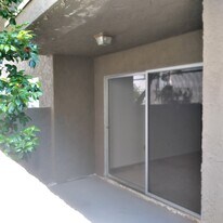 2208 Gates Ave, Unit Unit 1 in Redondo Beach, CA - Building Photo