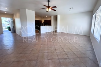 8190 N Turning Leaf Dr in Prescott Valley, AZ - Foto de edificio - Building Photo