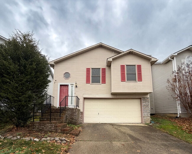 property at 352 Chase Pl