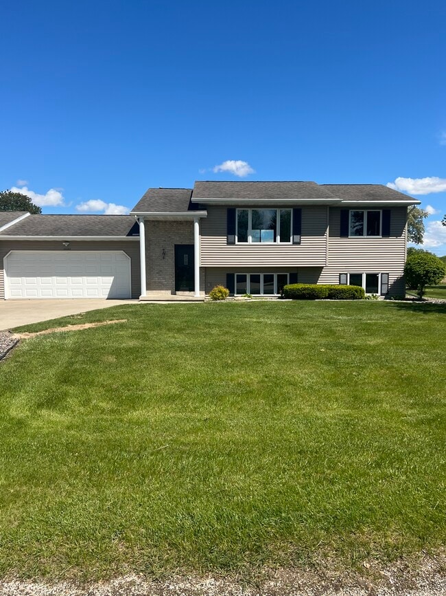 property at 2660 Sandra Rose Ln