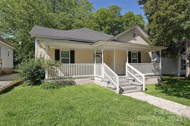 property at 113 10th St