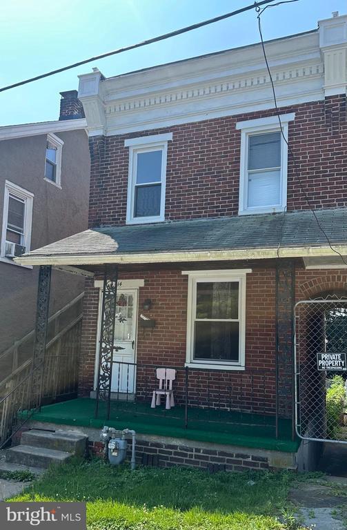 property at 414 W Lincoln Hwy