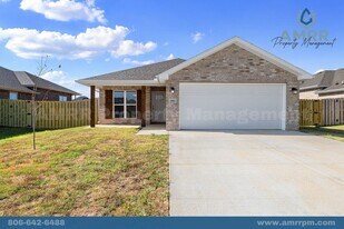 1803 Ferguson St in Pea Ridge, AR - Building Photo