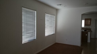 5851 W Santoli Ave in Las Vegas, NV - Building Photo - Building Photo