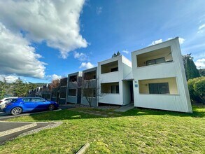Timberline Apartments in Bellingham, WA - Foto de edificio - Interior Photo