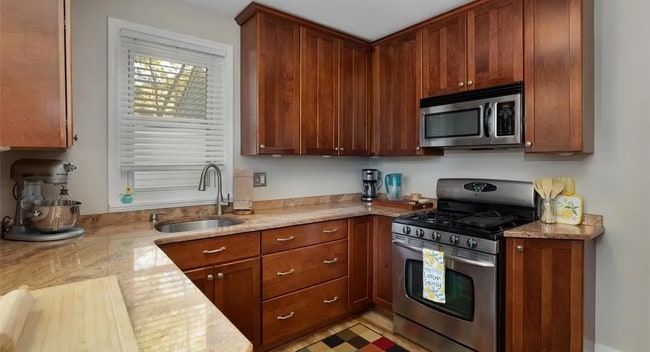 1793 Channing St in Ferndale, MI - Foto de edificio - Building Photo