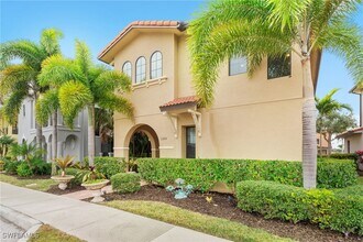 1300 Kendari Terrace in Naples, FL - Building Photo - Building Photo