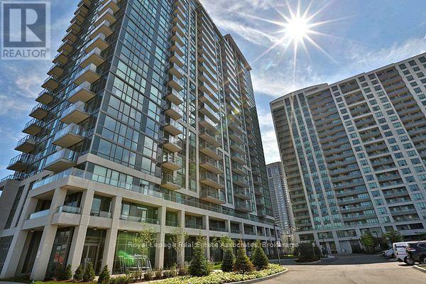 339 Rathburn Rd W in Mississauga, ON - Building Photo - Building Photo