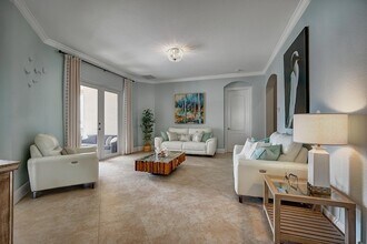 8980 Lakeview Pl in Parkland, FL - Building Photo - Building Photo