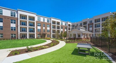 4010 Waiting St, Unit A1 in Matthews, NC - Building Photo - Building Photo