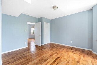 14-16 Treacy Avenue, 2 in Newark, NJ - Building Photo - Building Photo