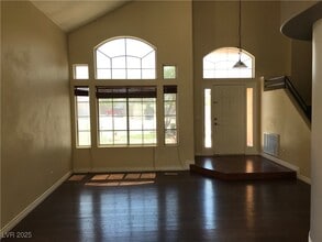 235 Mt Dana Ct in Henderson, NV - Building Photo - Building Photo