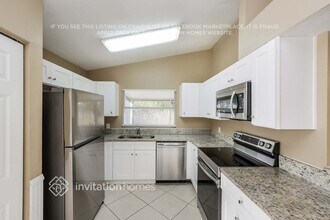 13418 Bellingham Dr in Tampa, FL - Foto de edificio - Building Photo