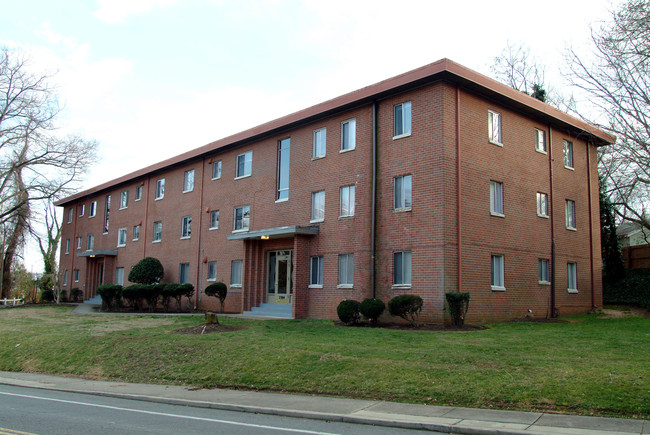 Riverside Apartments in Richmond, VA - Foto de edificio - Building Photo