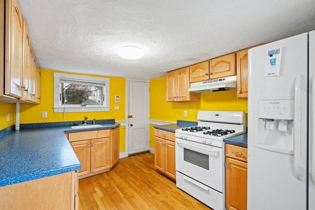 property at 21 Cross St